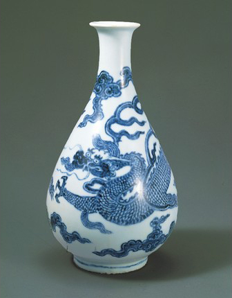 백자청호운룡문병